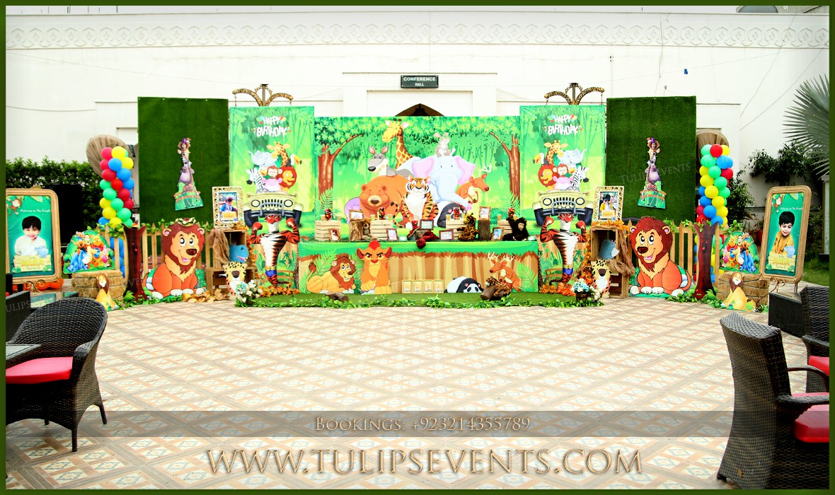 Jungle Animals Birthday Party Theme Decor in Pakistan (64)