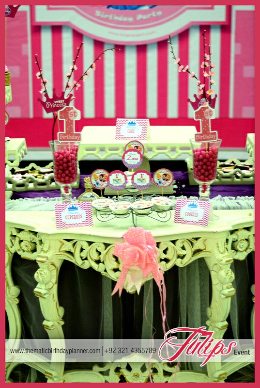 Fairy Princess Birthday Party Theme for 1st baby girls in Pakistan (7)