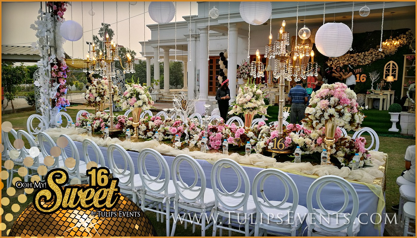 sweet 16 golden party decor ideas in Pakistan (19)