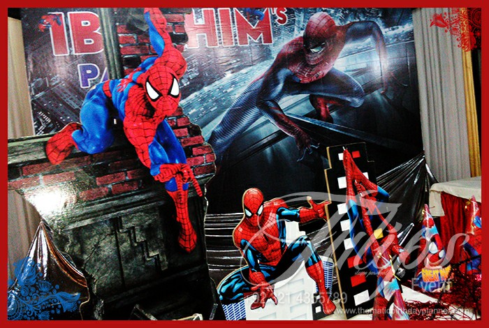 Spiderman themed party decor ideas planner in Pakistan (10)