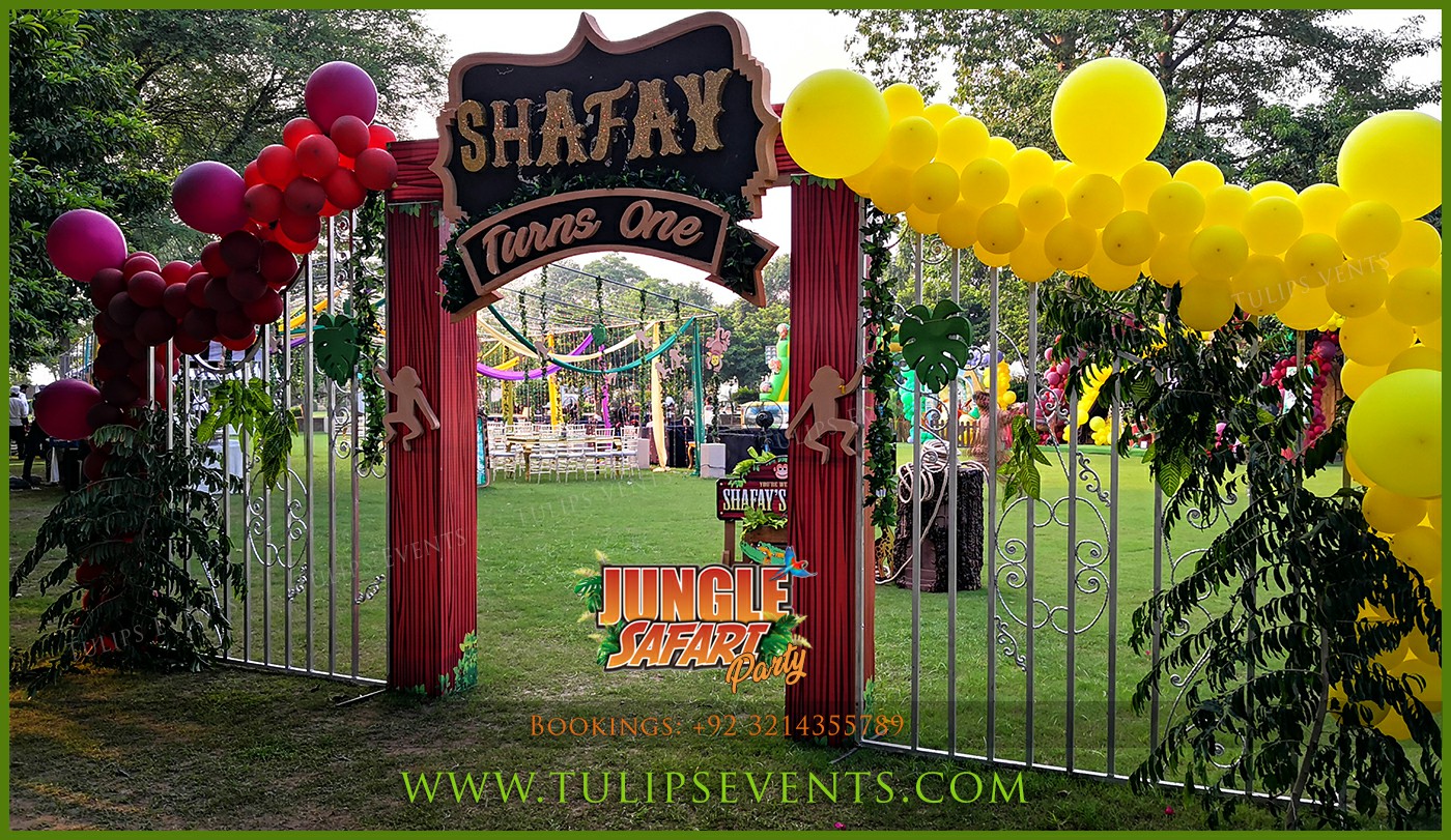 3d Jungle Safari Theme Birthday Party Decor ideas (7)