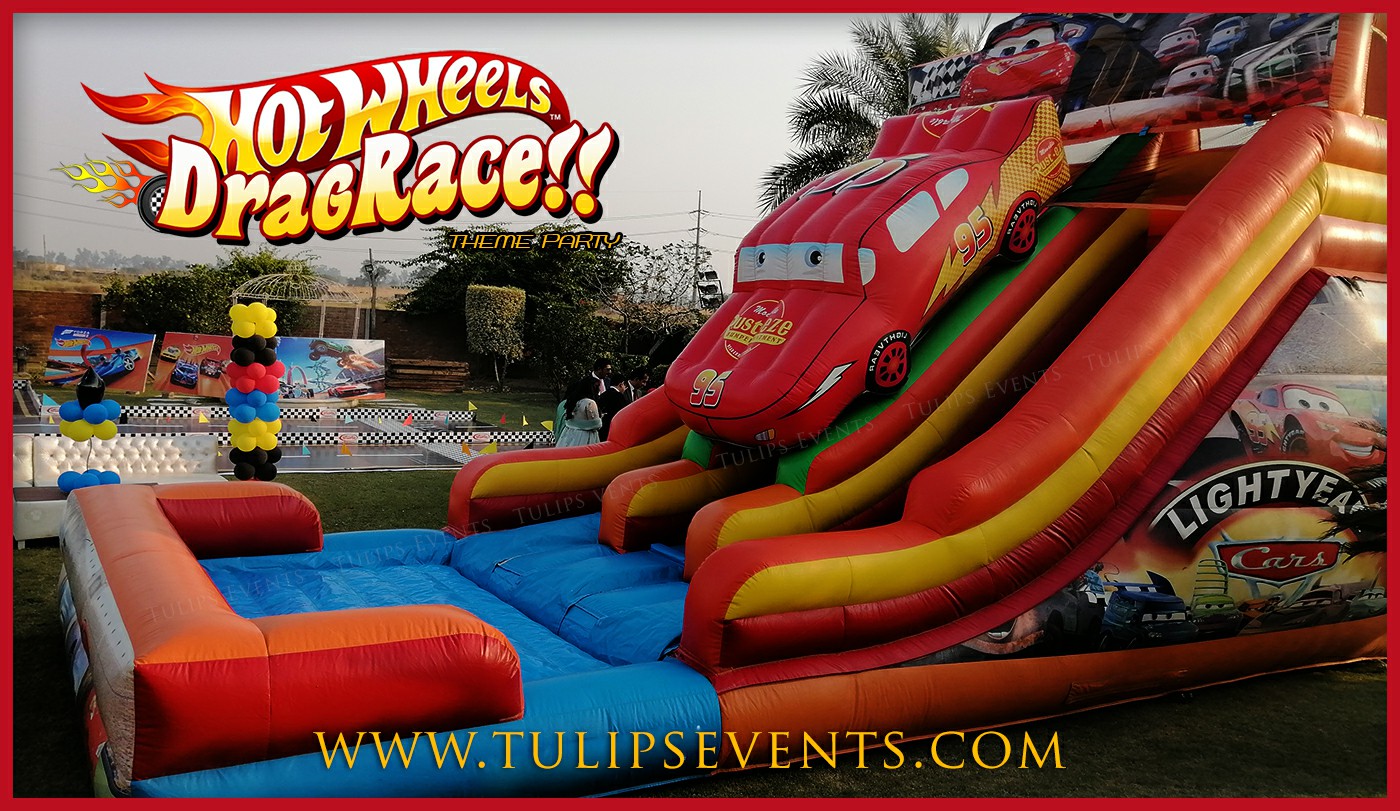 Hot Wheels Car Birthday Party Decoration ideas in Pakistan (14)