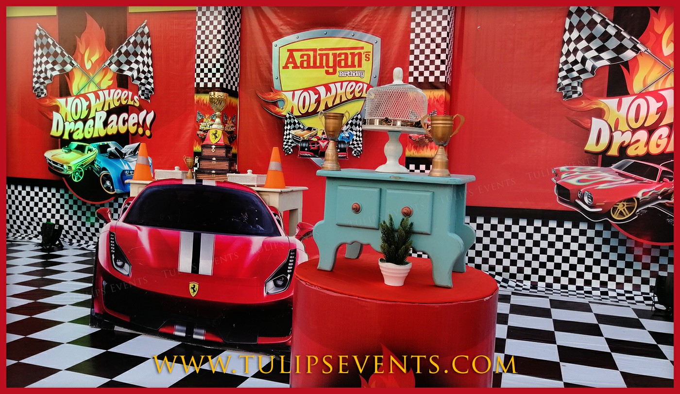 Hot Wheels Car Birthday Party Decoration ideas in Pakistan (9)