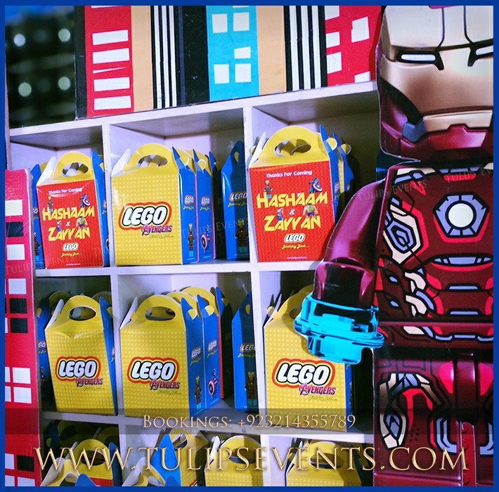 LEGO Superhero Theme Party Decor ideas in Pakistan (13)