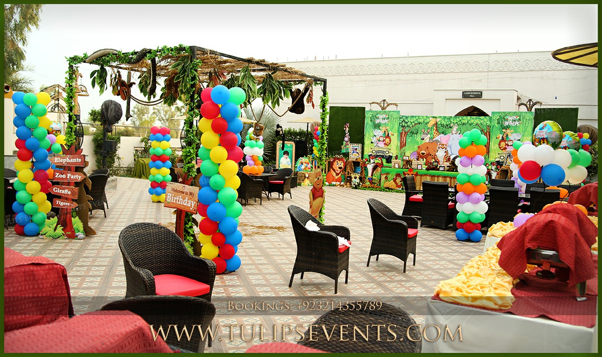 Zoo Animals Birthday Party Theme Decor in Pakistan (19)