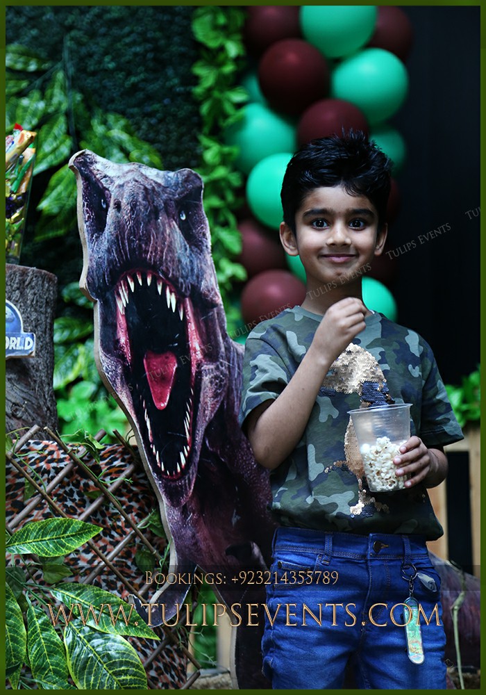 jurassic world dinosaurs theme party decor ideas in Pakistan (14)