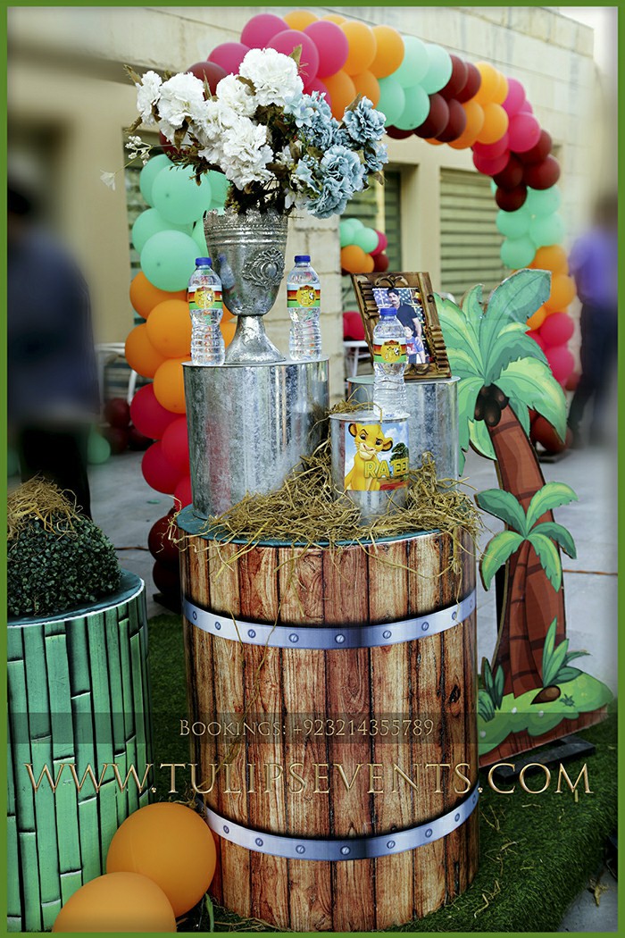 lion king theme party decorations ideas in Pakistan (13)