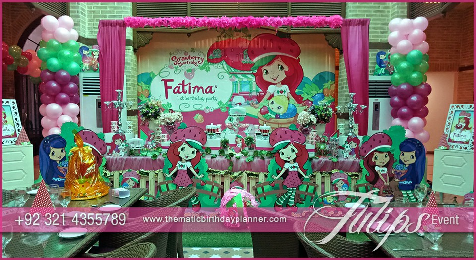 strawberry shortcake themed birthday party decor in Pakistan 11~1