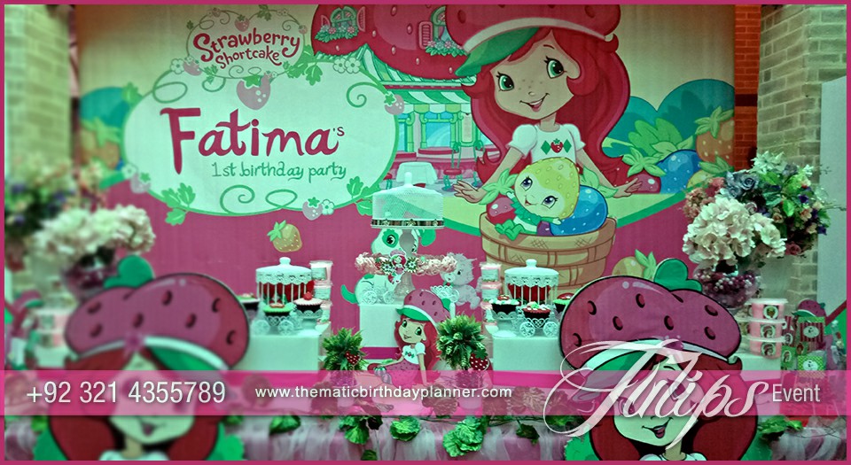 strawberry shortcake themed birthday party decor in Pakistan 47~1