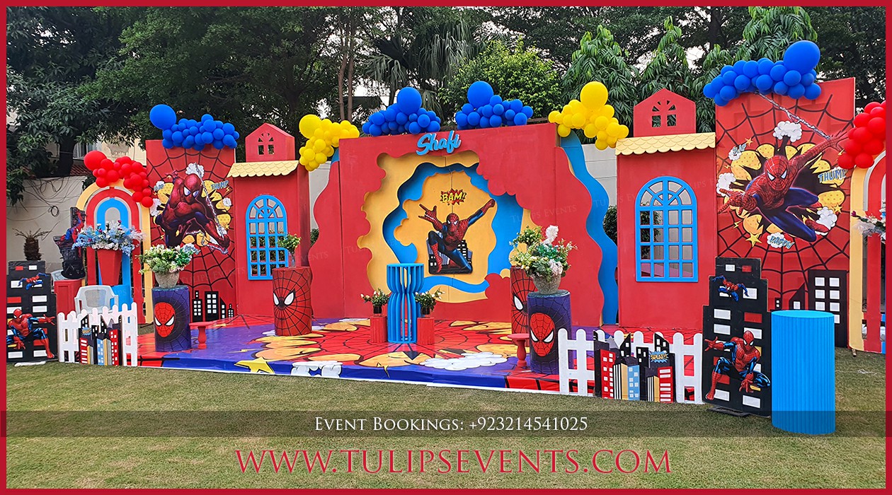 Spiderman Theme Birthday Party Decorations by Tulips Events (18)