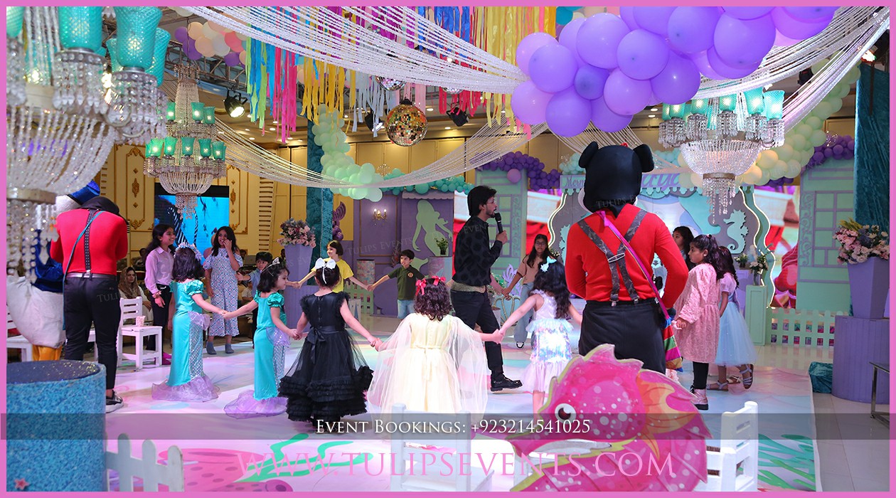 Mermaid Magic Theme Birthday Decorations in Pakistan (11)