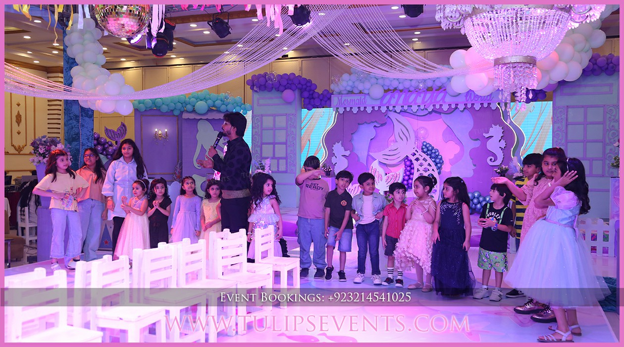 Mermaid Magic Theme Birthday Decorations in Pakistan (19)